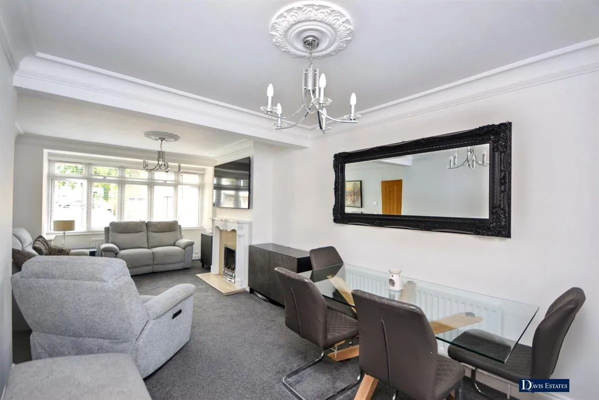 Birch Crescent, Ardleigh Green, Hornchurch, RM11, photo 6
