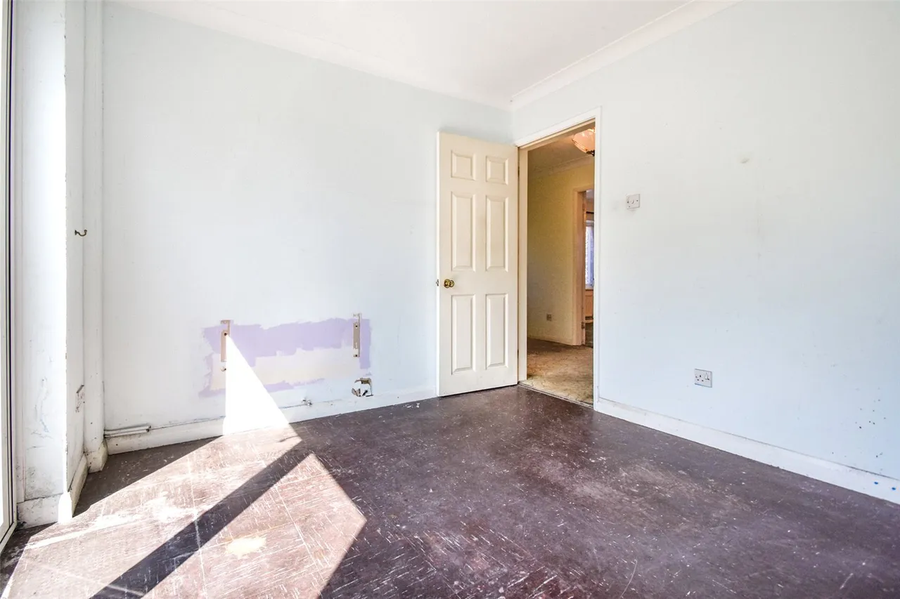 Luke Road East, Aldershot, Hampshire, GU11 3AX, photo 11