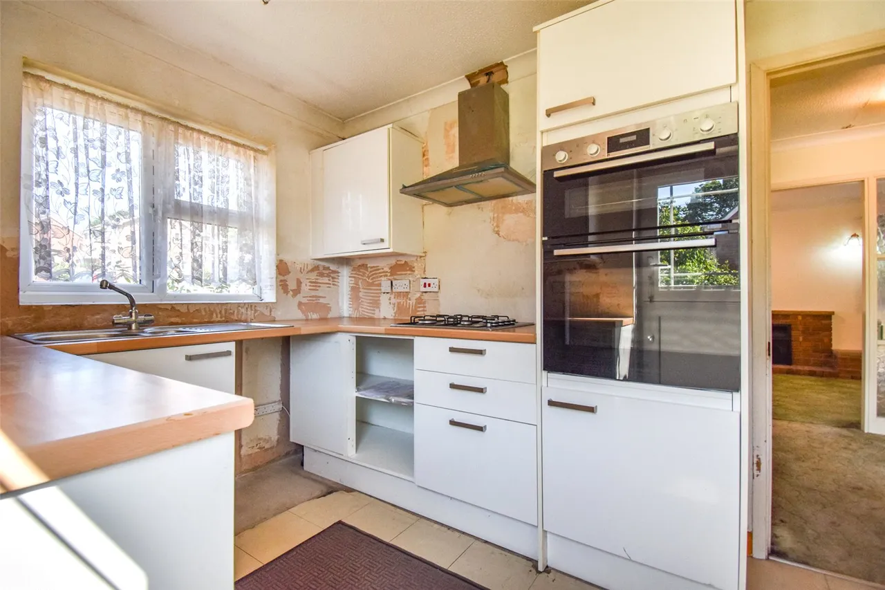 Luke Road East, Aldershot, Hampshire, GU11 3AX, photo 8
