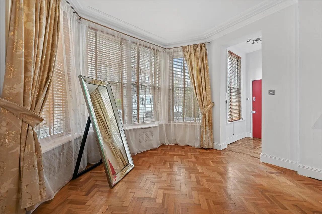 Canfield Gardens, London, photo 14