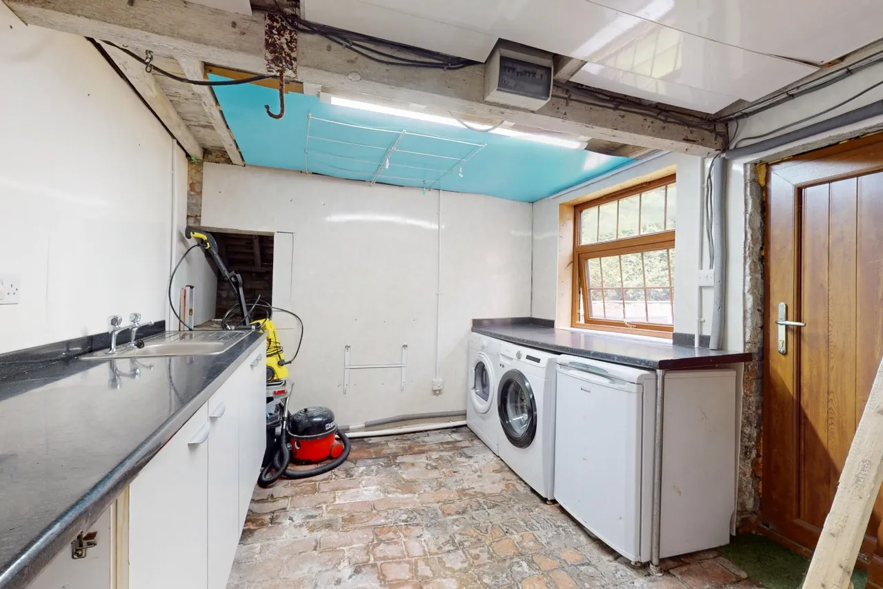 Lodge Road, Donnington Wood, Telford TF2 7QD, photo 19