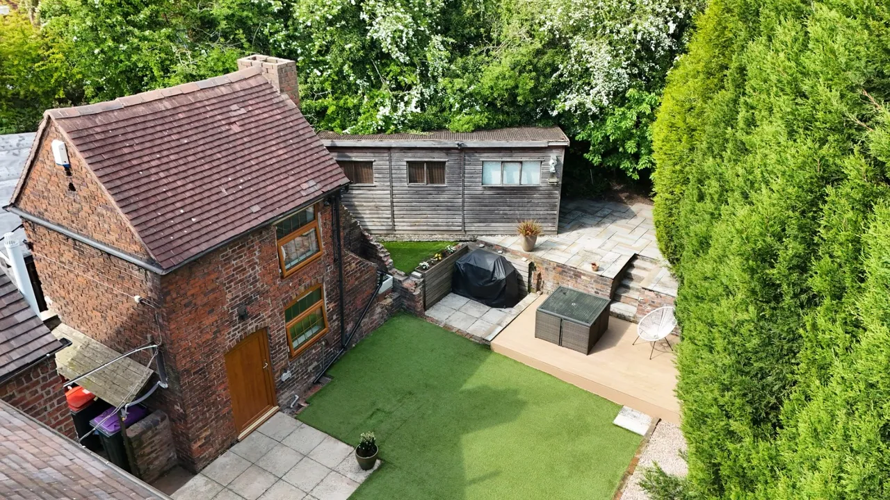 Lodge Road, Donnington Wood, Telford TF2 7QD, photo 2
