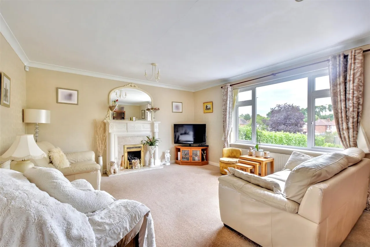 Mansfield Road, Redhill, NG5, photo 5
