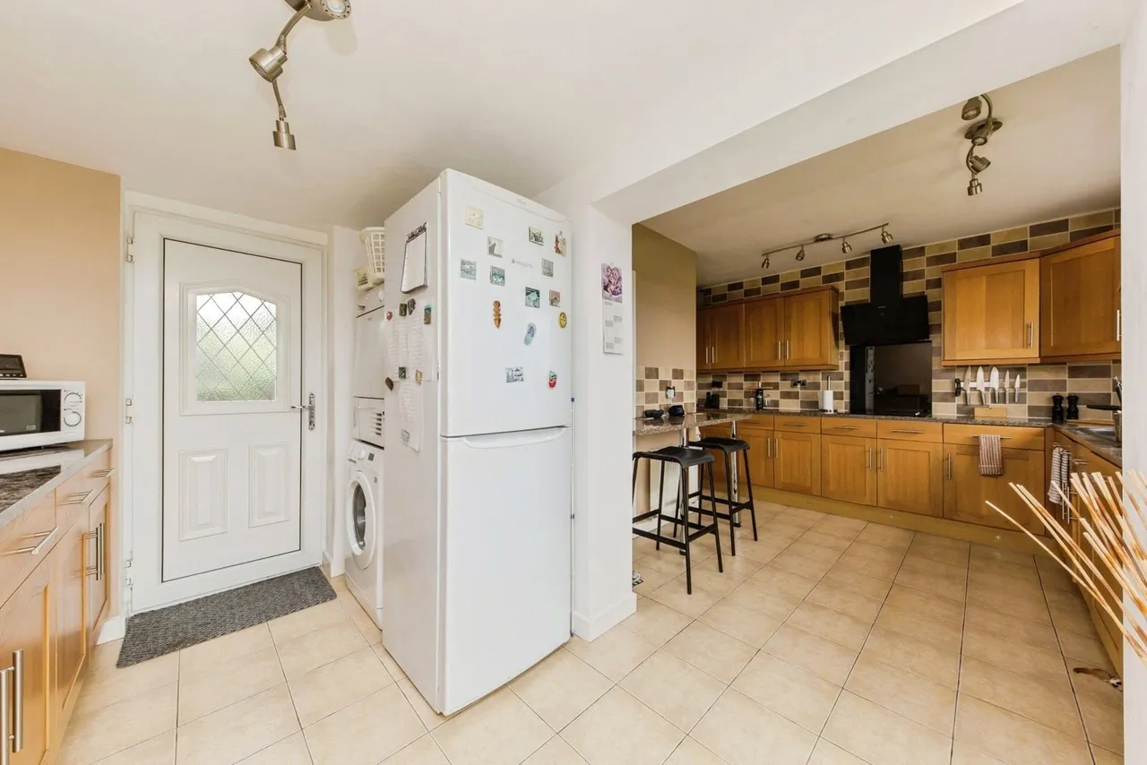 Pexhill Drive, Macclesfield, Cheshire, SK10, photo 12