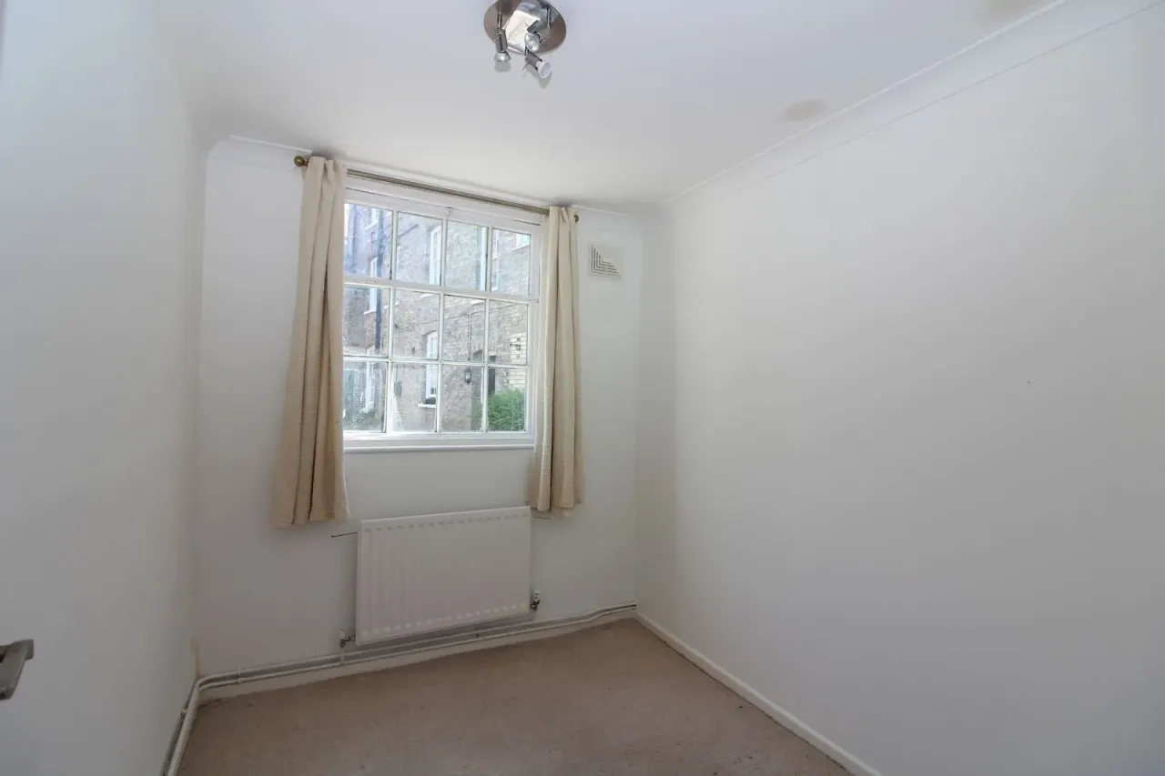 Hitchin Street, Baldock, SG7, photo 6