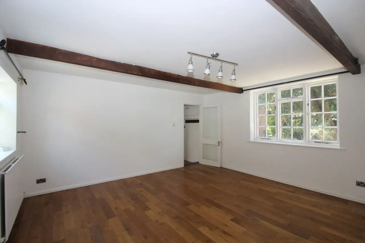 Hitchin Street, Baldock, SG7, photo 3
