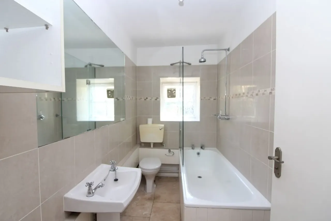 Hitchin Street, Baldock, SG7, photo 5
