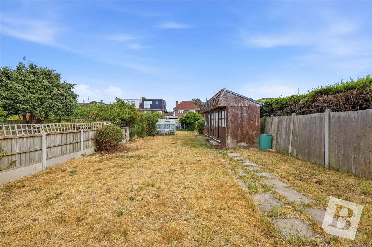 Chelmerton Avenue, Great Baddow, Essex, CM2, photo 5