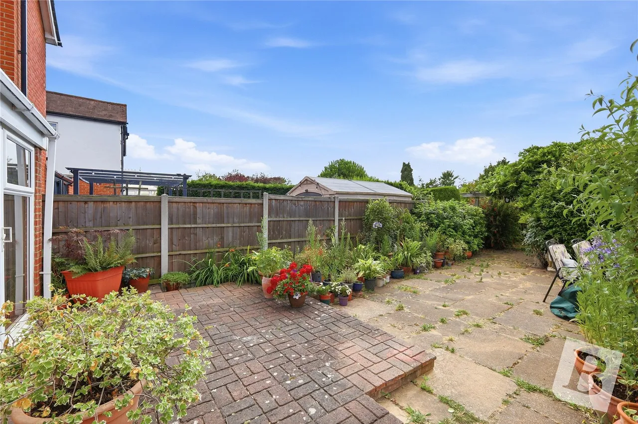 Chelmerton Avenue, Great Baddow, Essex, CM2, photo 17
