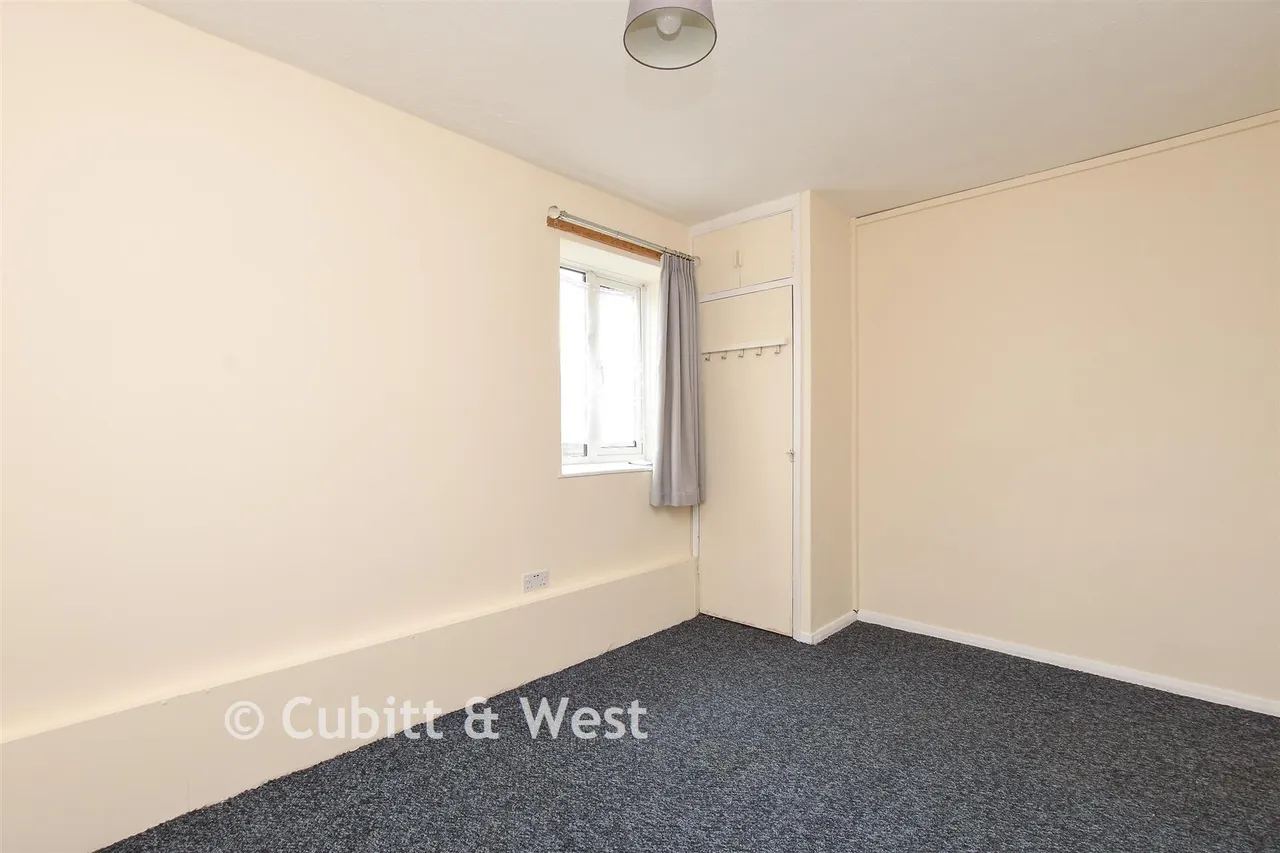 Radstock Way, Merstham, RH1, photo 10