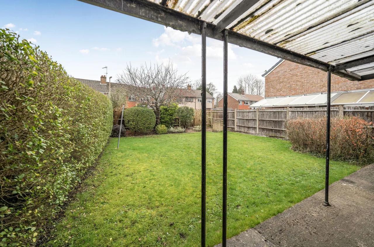 Highfield Path, Farnborough, Hampshire, GU14 0HN, photo 14