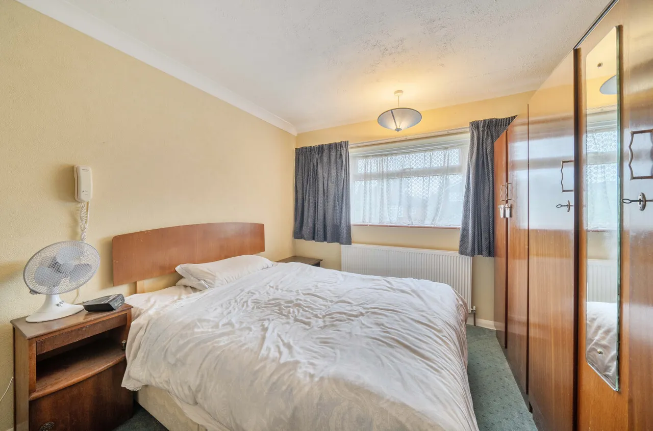Highfield Path, Farnborough, Hampshire, GU14 0HN, photo 7