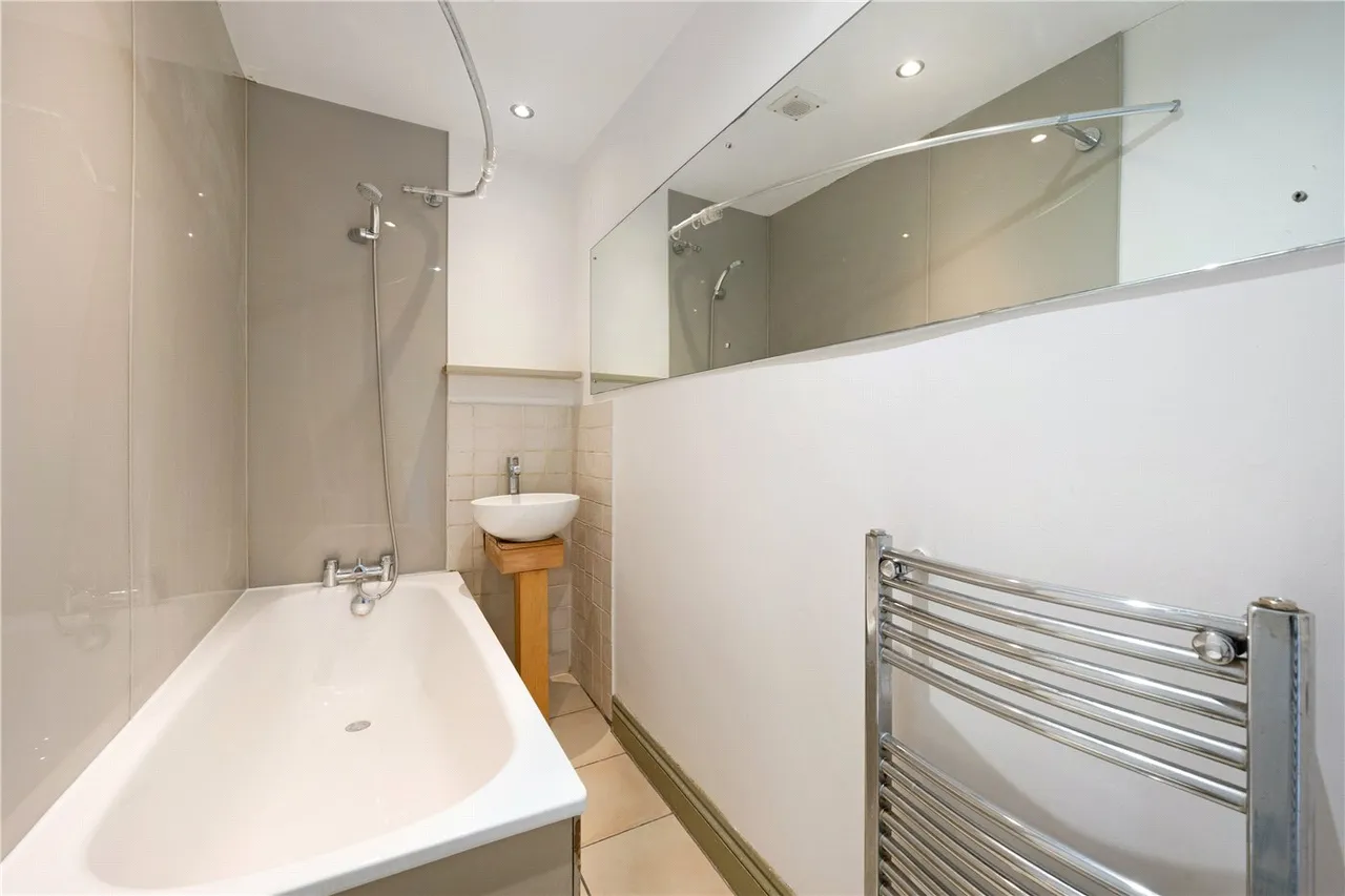 Upper Brook Street, Winchester, Hampshire, SO23, photo 5