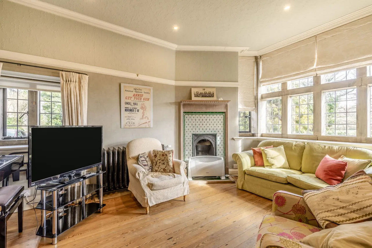 Manchester Road, Thurlstone, S36, photo 9