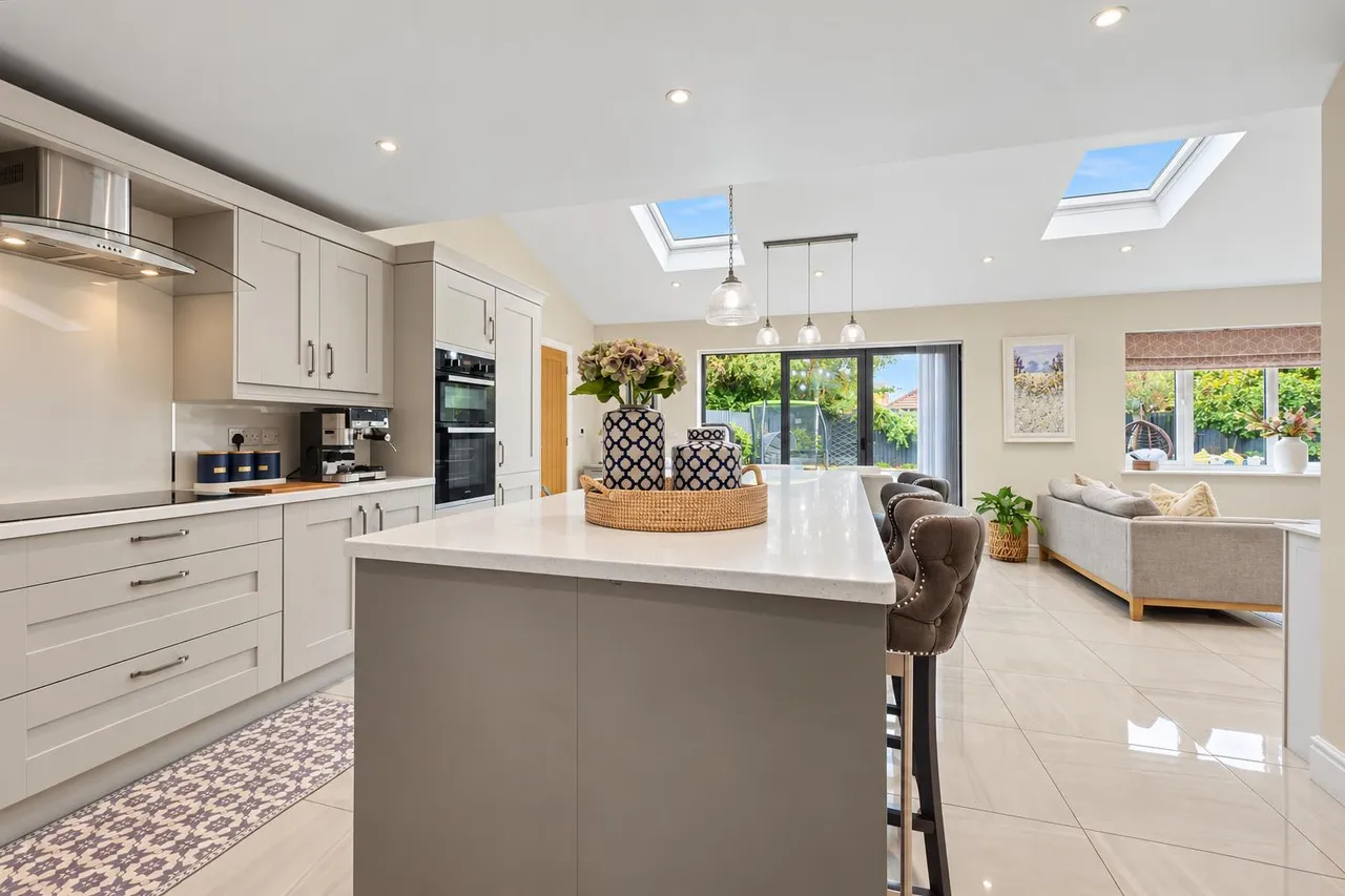Brecknock Drive, Long Eaton, NG10, photo 3