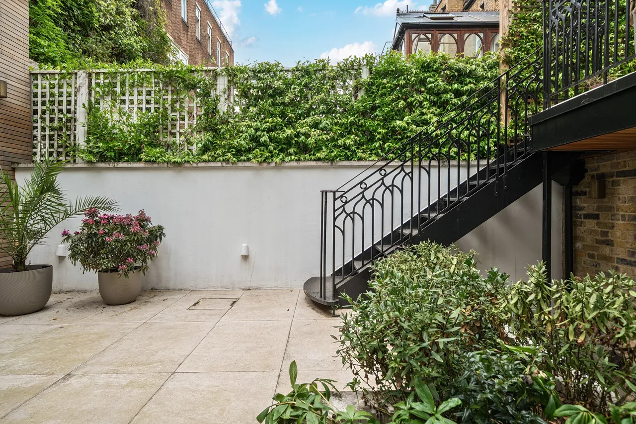 Brompton Square, London, SW3, photo 11