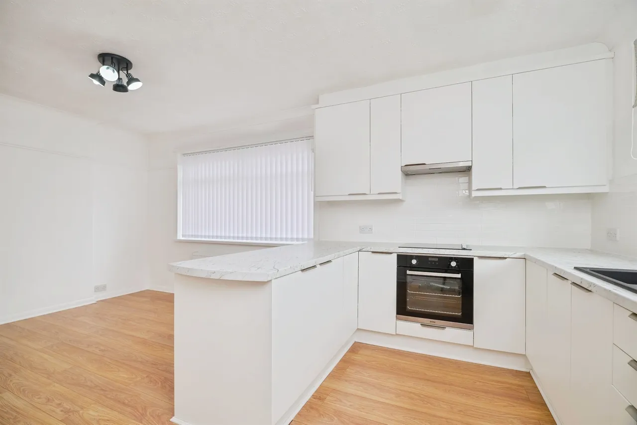 Cradley Drive, Middlesbrough, photo 6