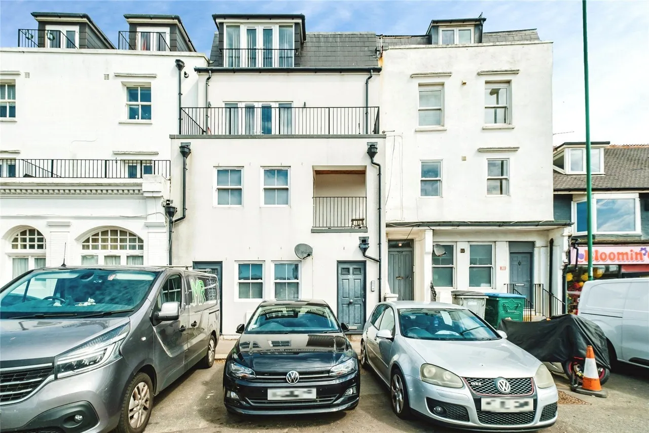2 bed flat for sale, Brighton Road, Shoreham-by-Sea, BN43