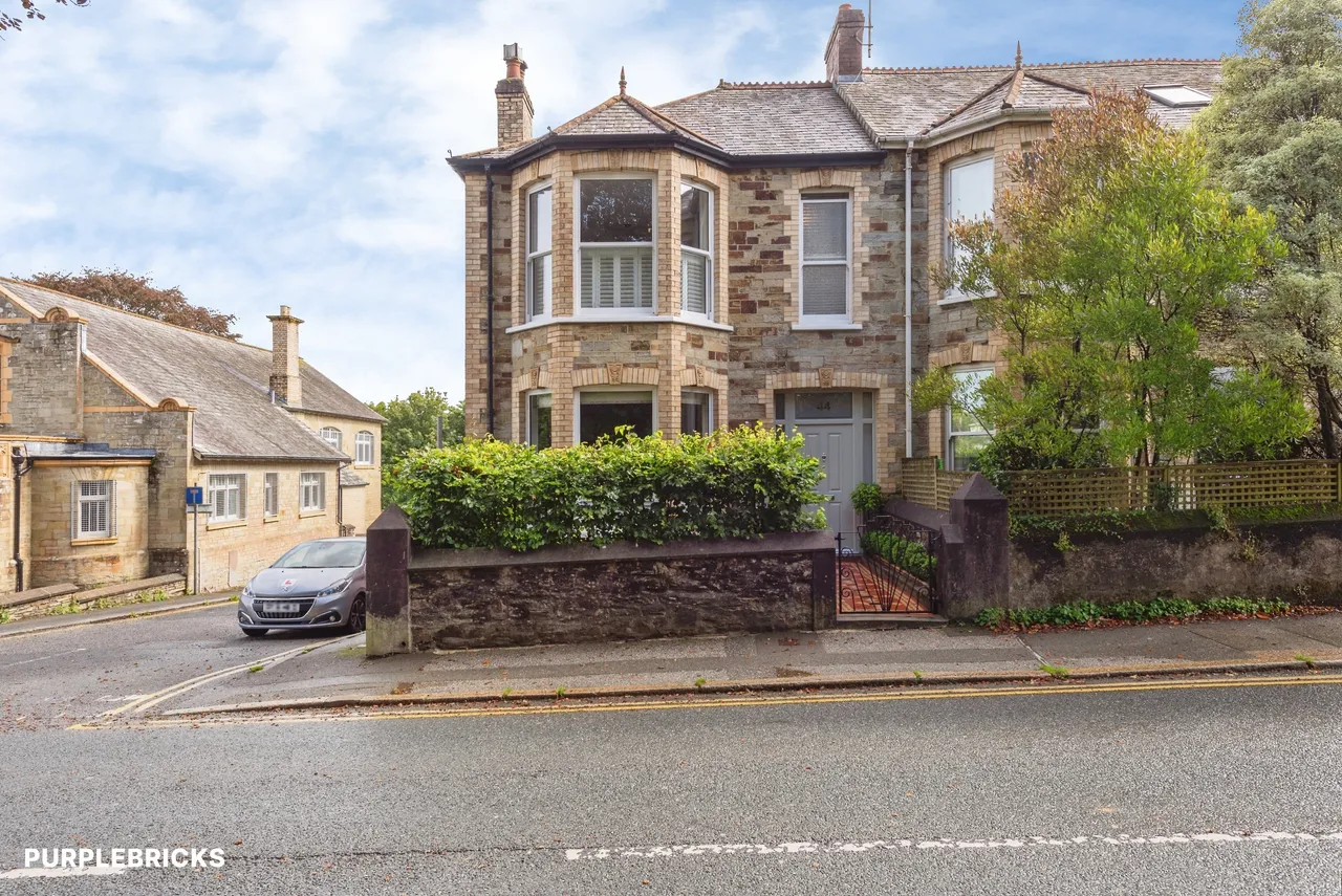 St. Nicholas Street, Bodmin, PL31, photo 2