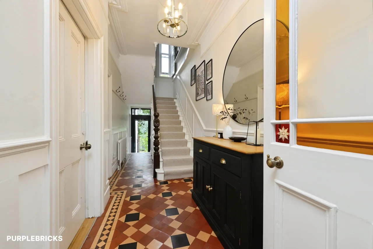 St. Nicholas Street, Bodmin, PL31, photo 4