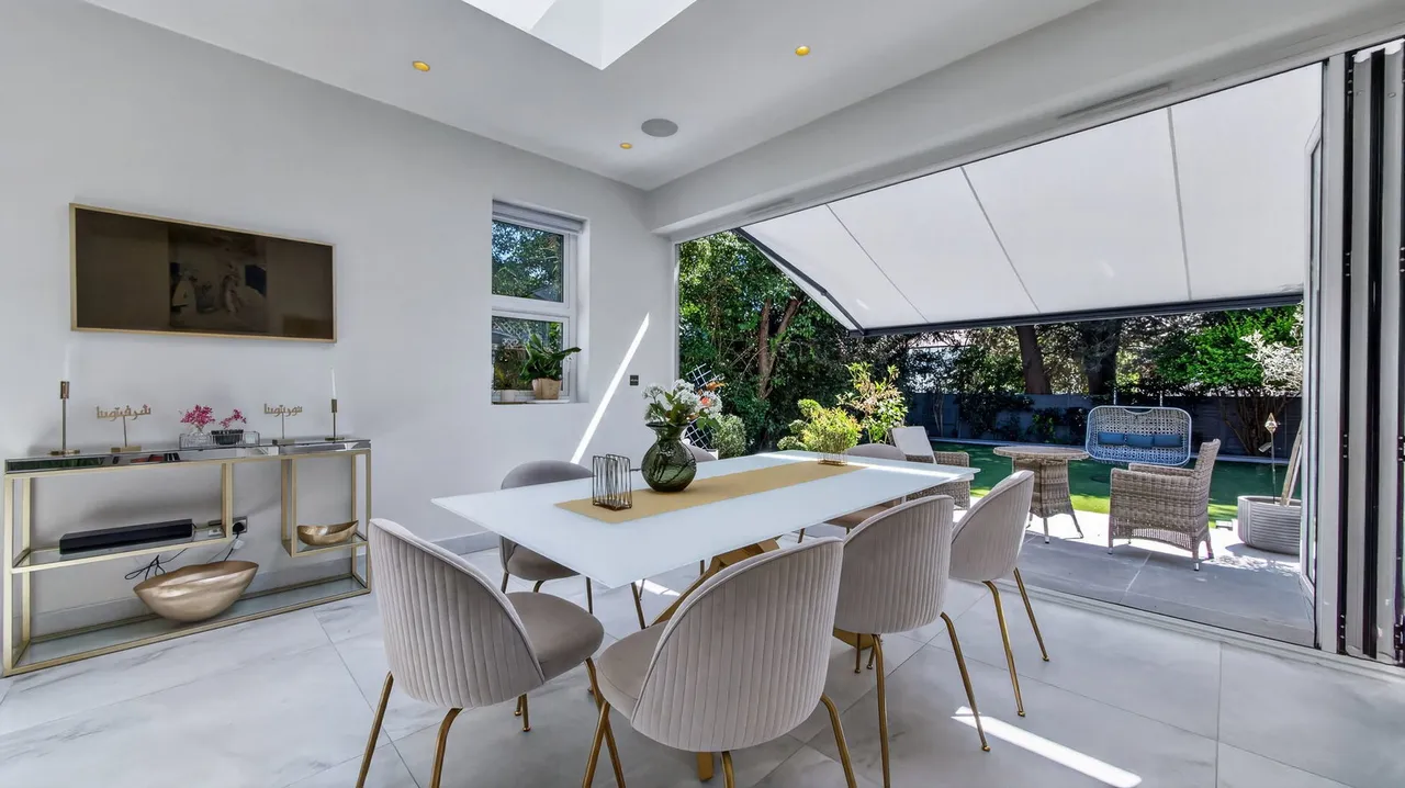 Audley Road, Ealing, London, photo 11