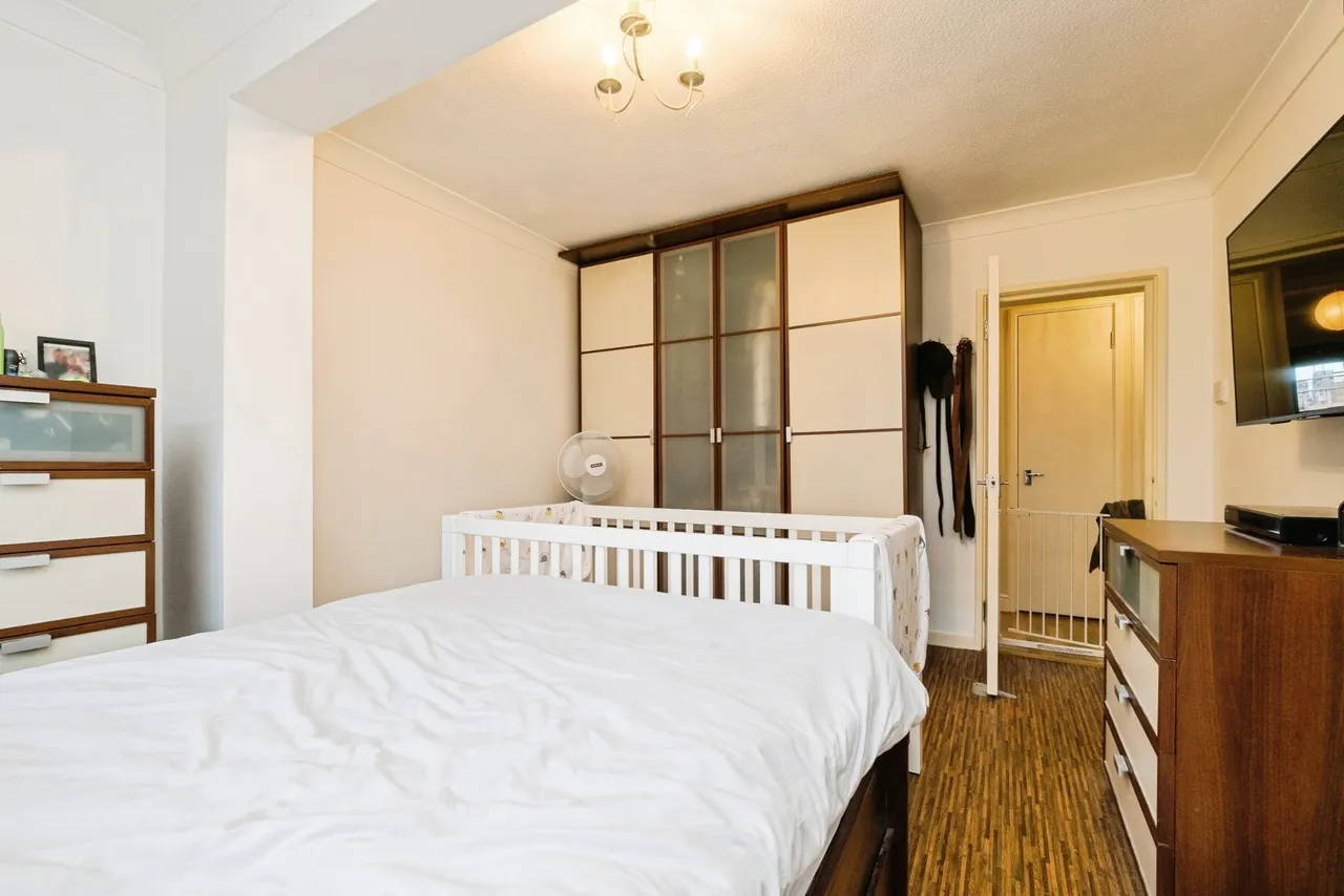 Teviot Avenue, South Ockendon, RM15, photo 9