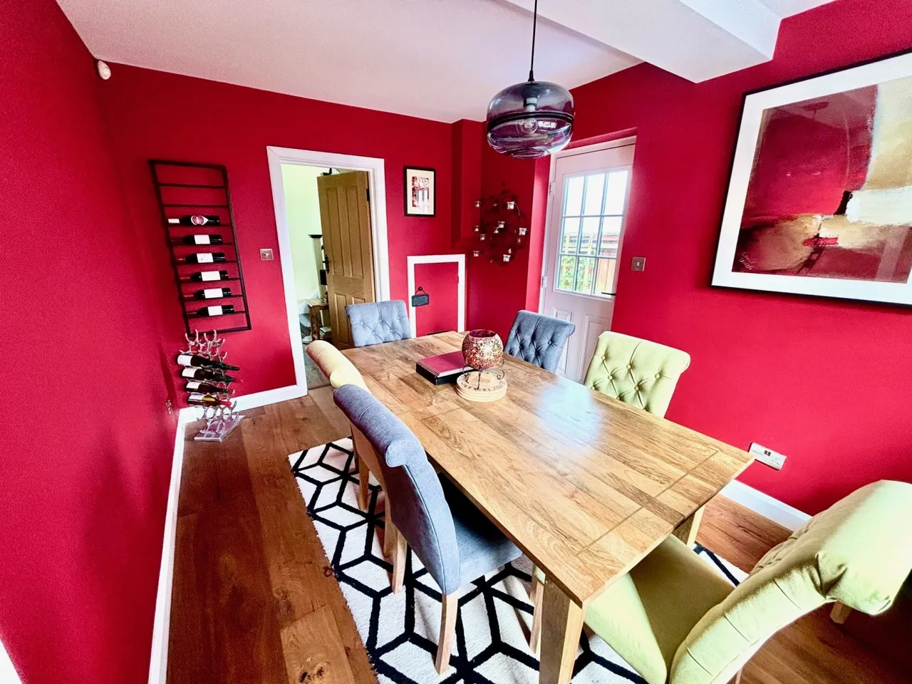 Vicarage Avenue, Surrey Egham, TW20, photo 4