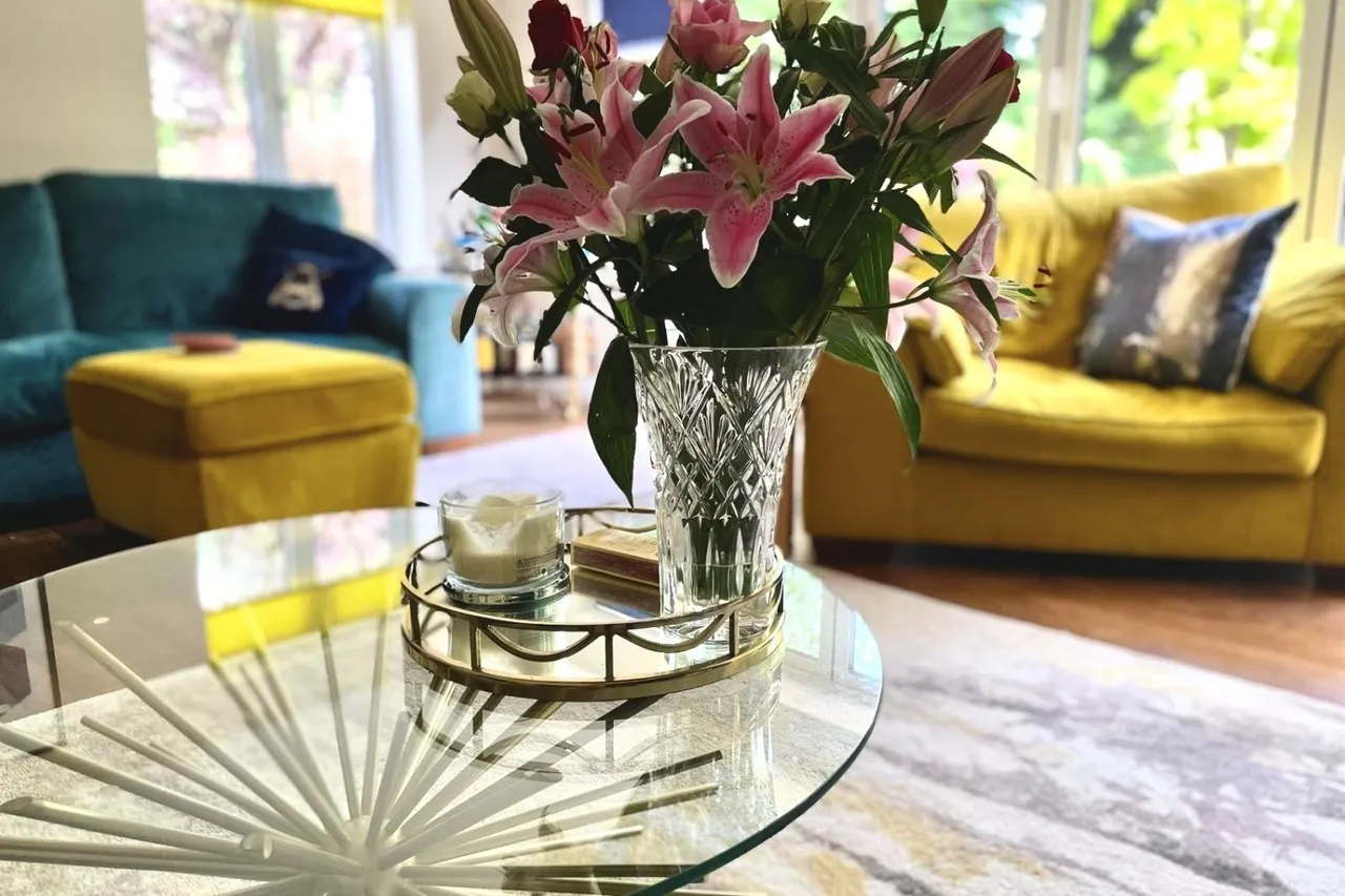 Vicarage Avenue, Surrey Egham, TW20, photo 5