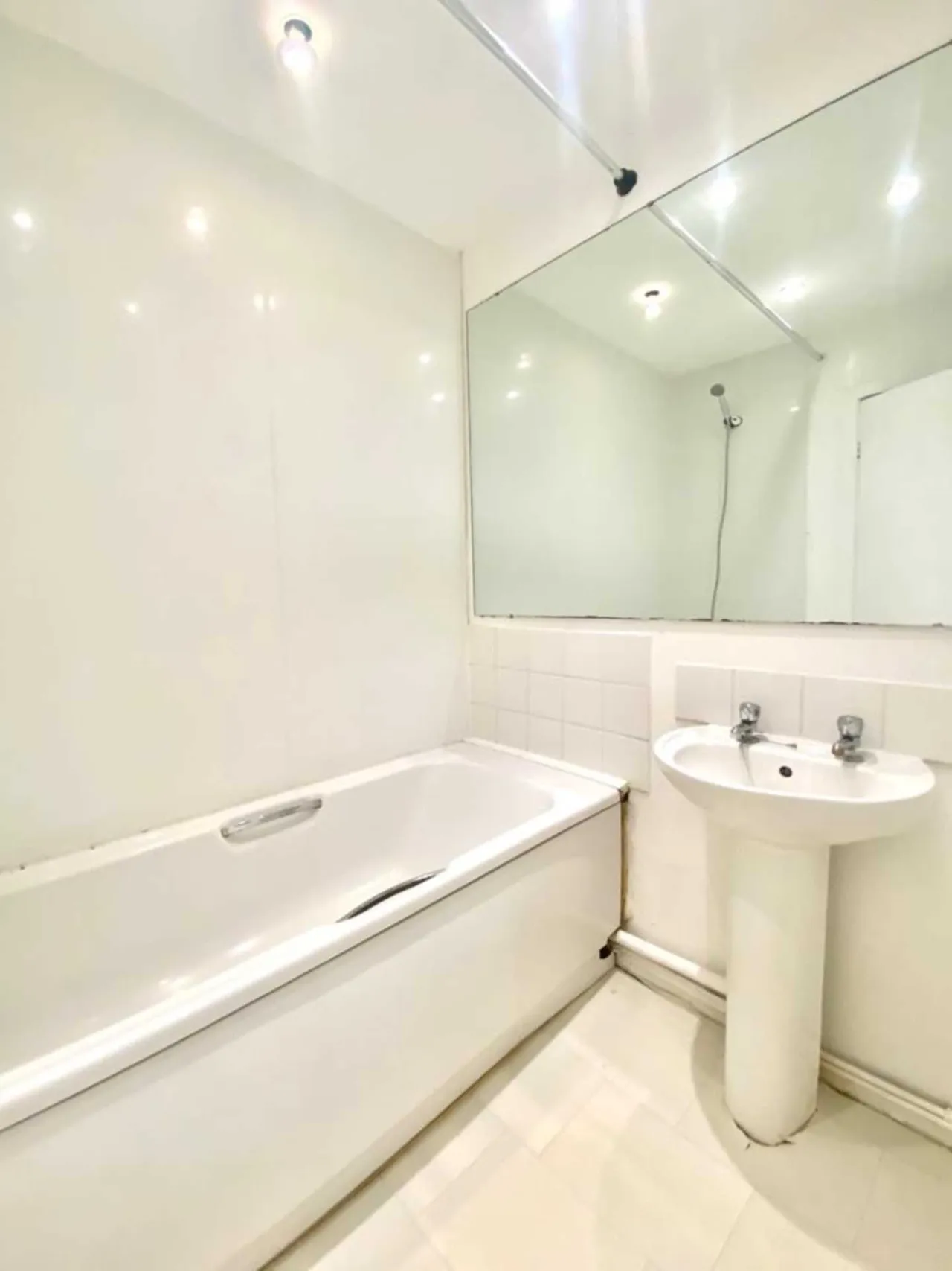 Barton Crescent, Leamington Spa, CV31 1SH, photo 8