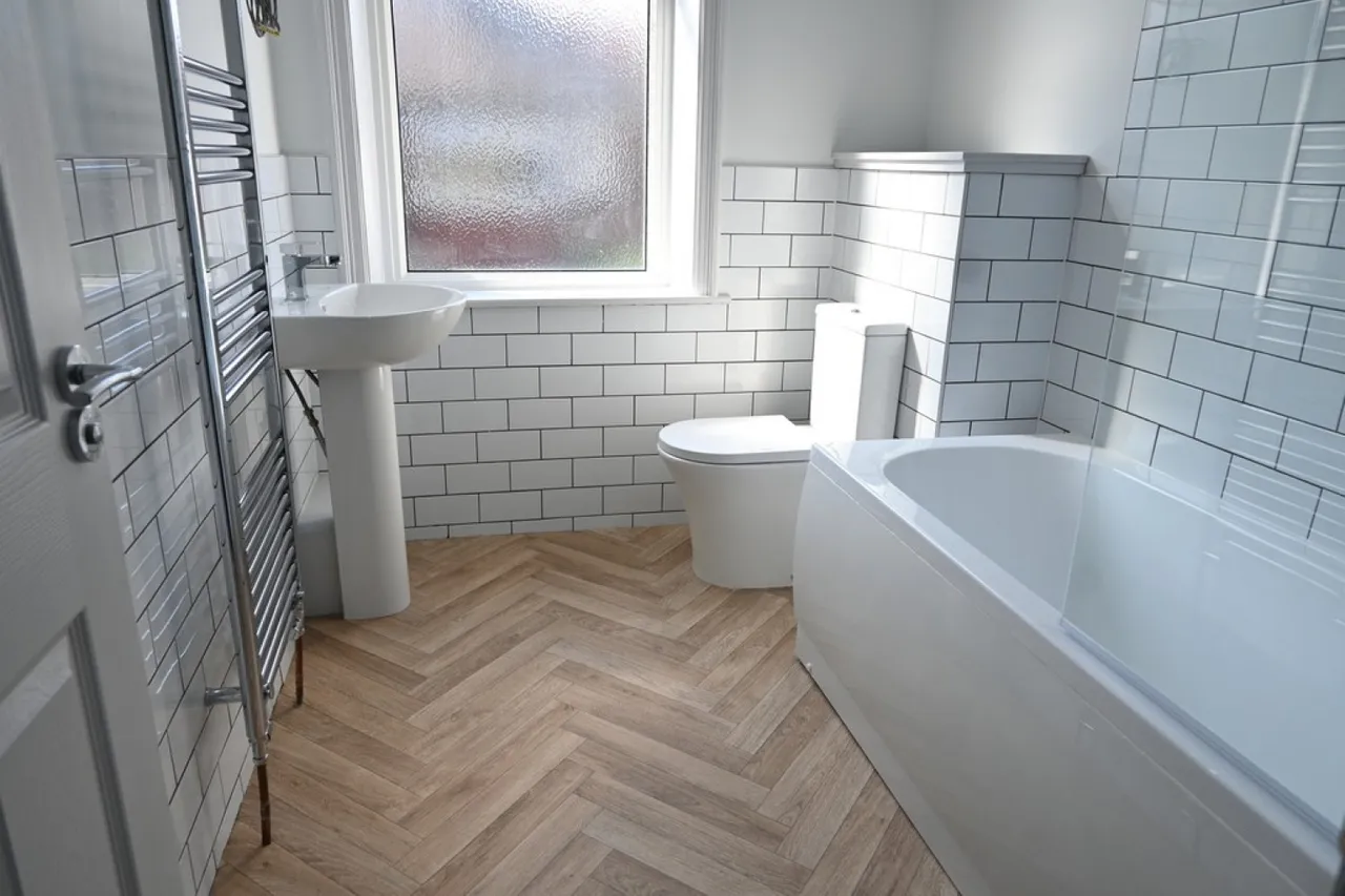 Guiseley, Leeds, LS20, photo 11