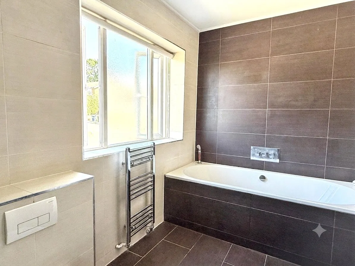 High Trees, Barnet, EN4 9QQ, photo 16