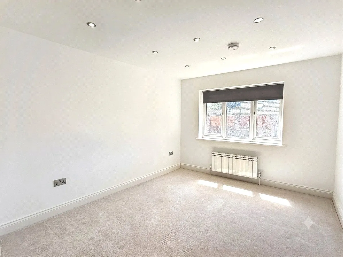 High Trees, Barnet, EN4 9QQ, photo 15