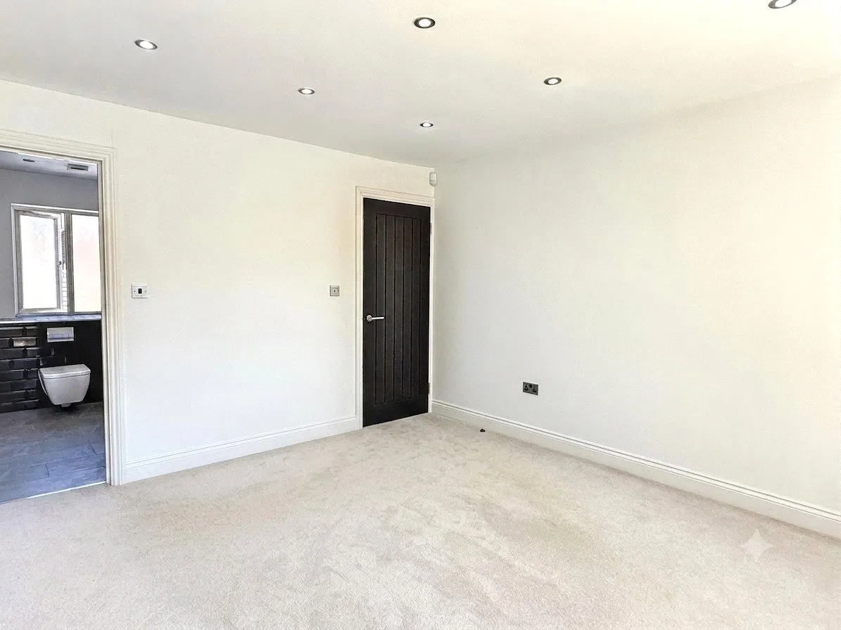High Trees, Barnet, EN4 9QQ, photo 12