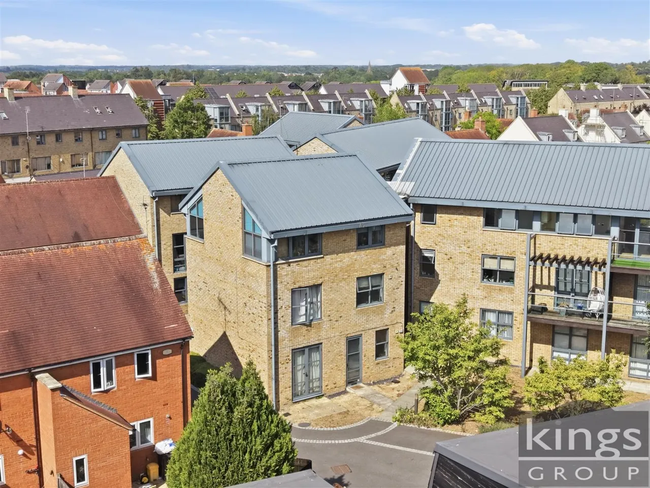 Soper Square, Newhall, photo 13