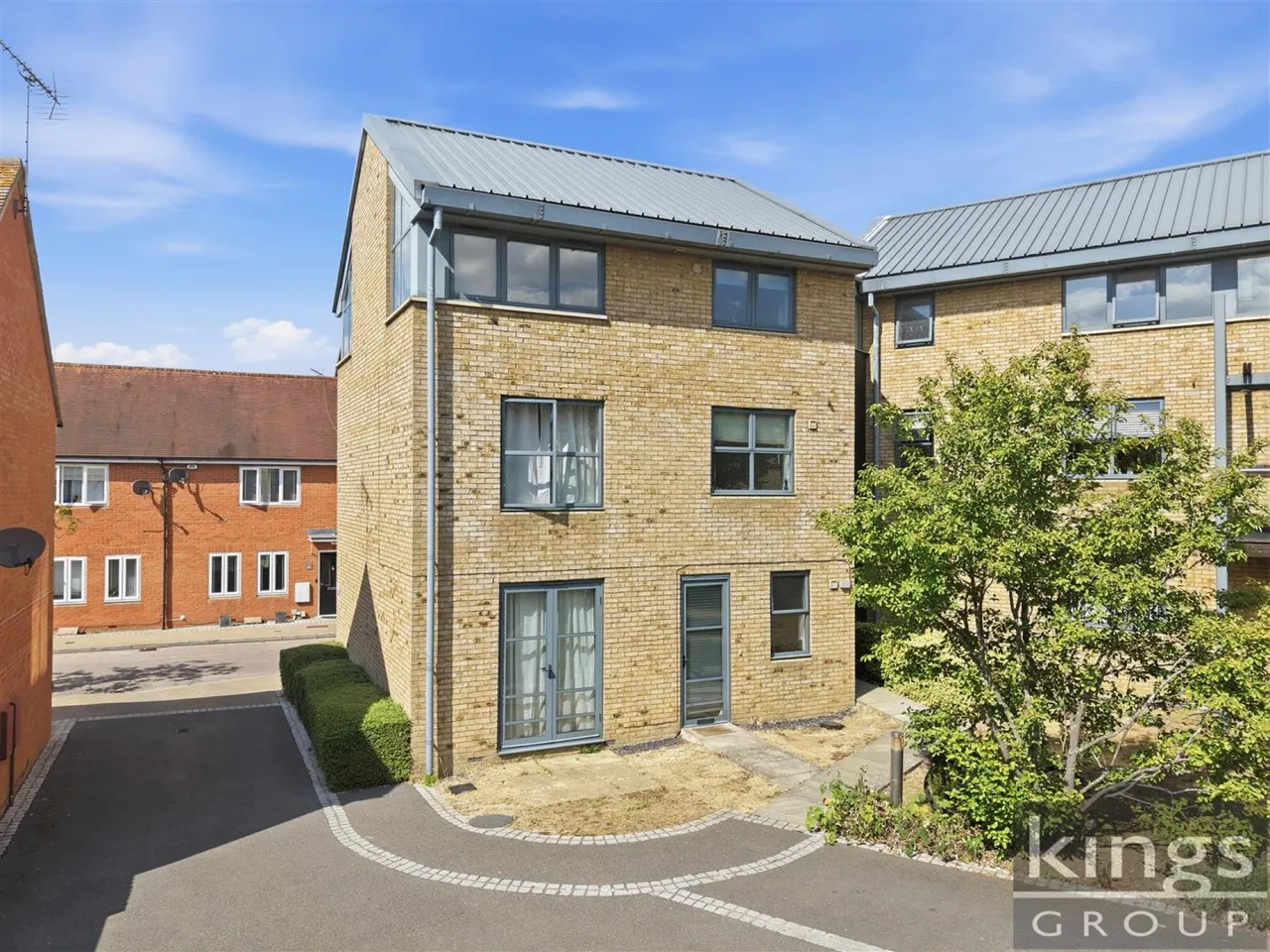 2 bed flat for sale, Soper Square, Newhall