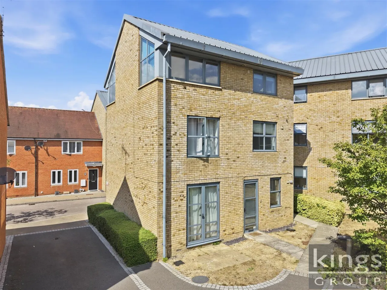 Soper Square, Newhall, photo 15
