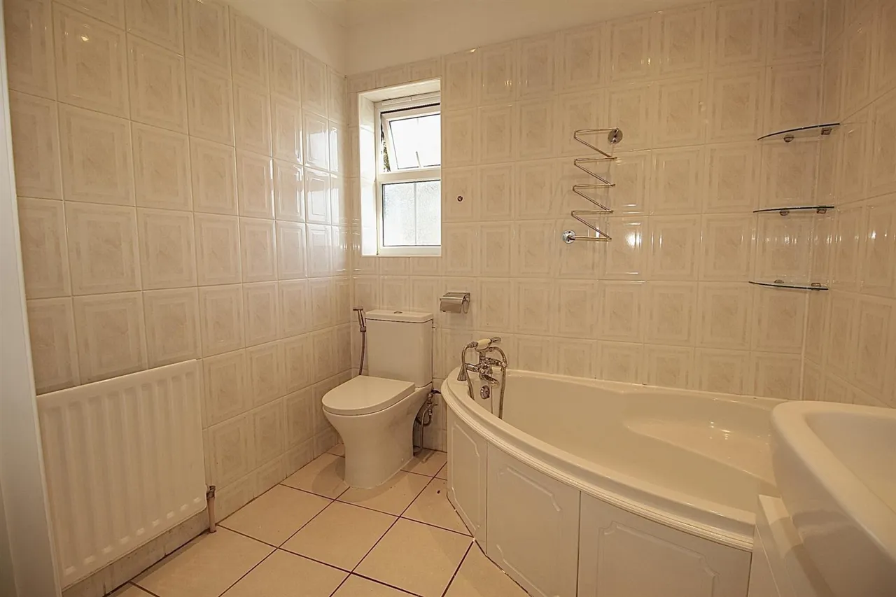 Southfield Road, Enfield, photo 13