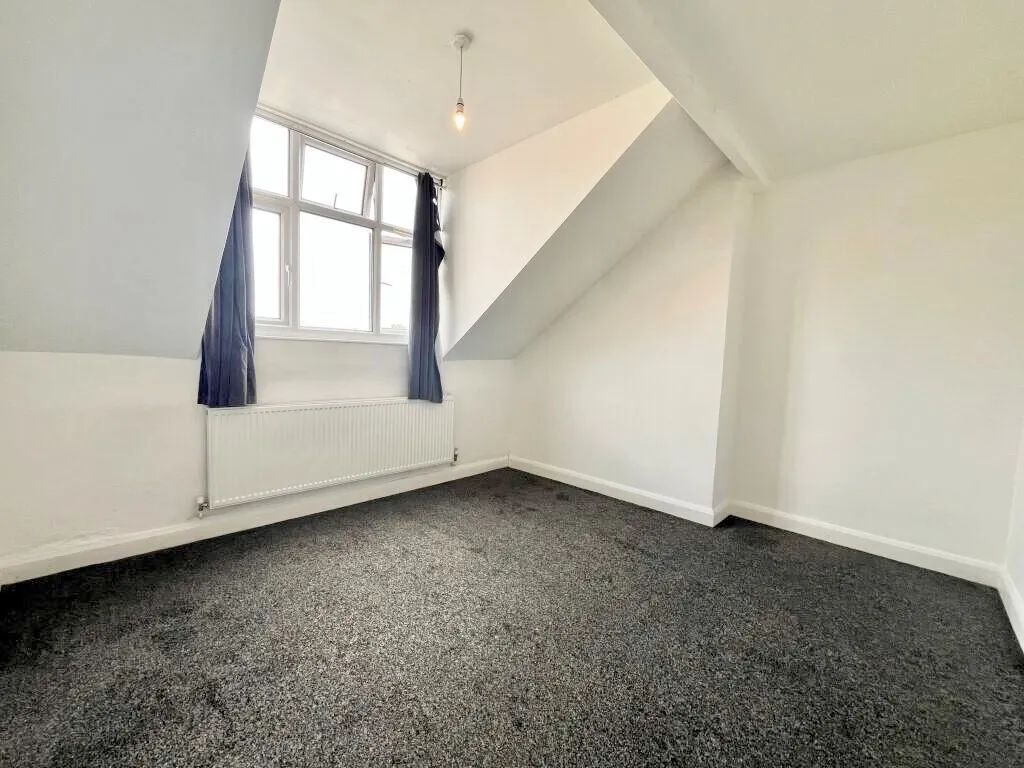 Salisbury Road, LS12, photo 5