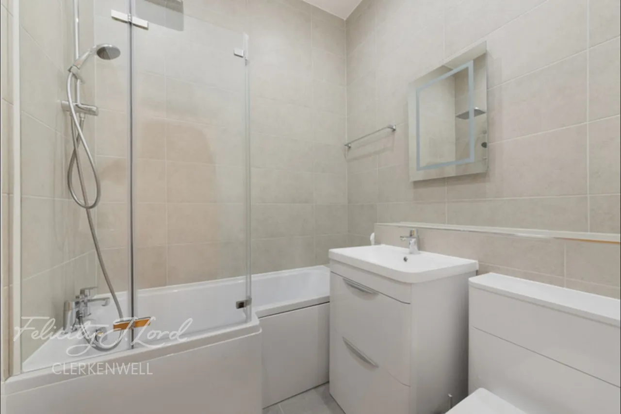 Goswell Road, London, EC1V, photo 12