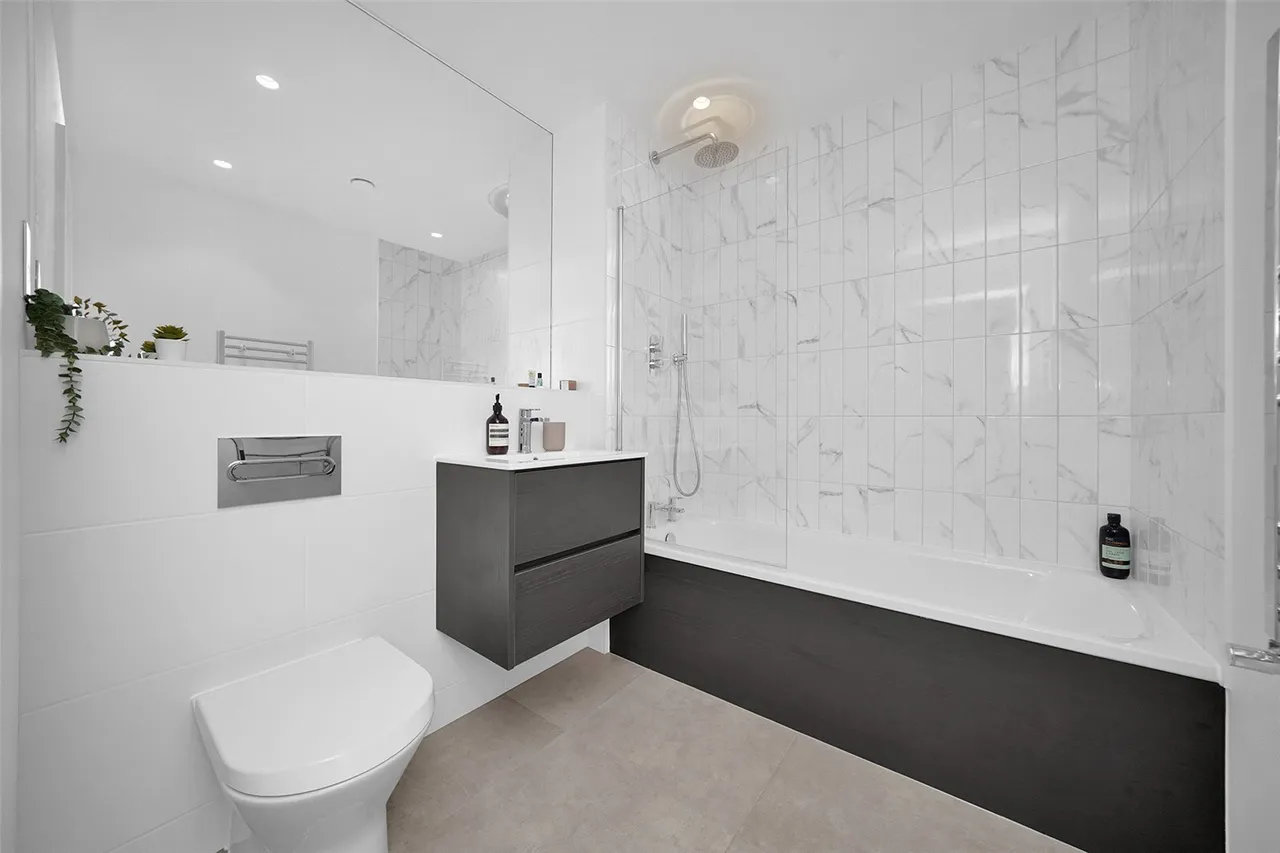Rolling Mills Mews, London, E14, photo 20