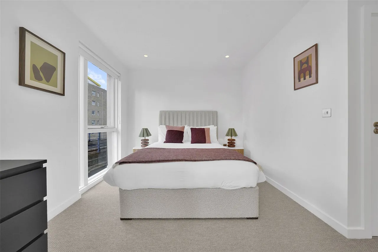 Rolling Mills Mews, London, E14, photo 15