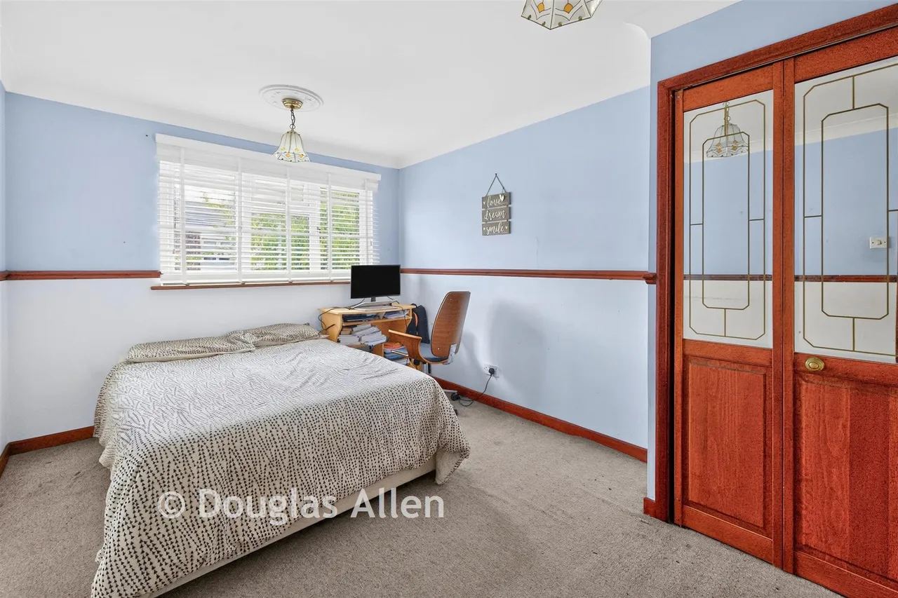 The Willows, Basildon, SS13, photo 11