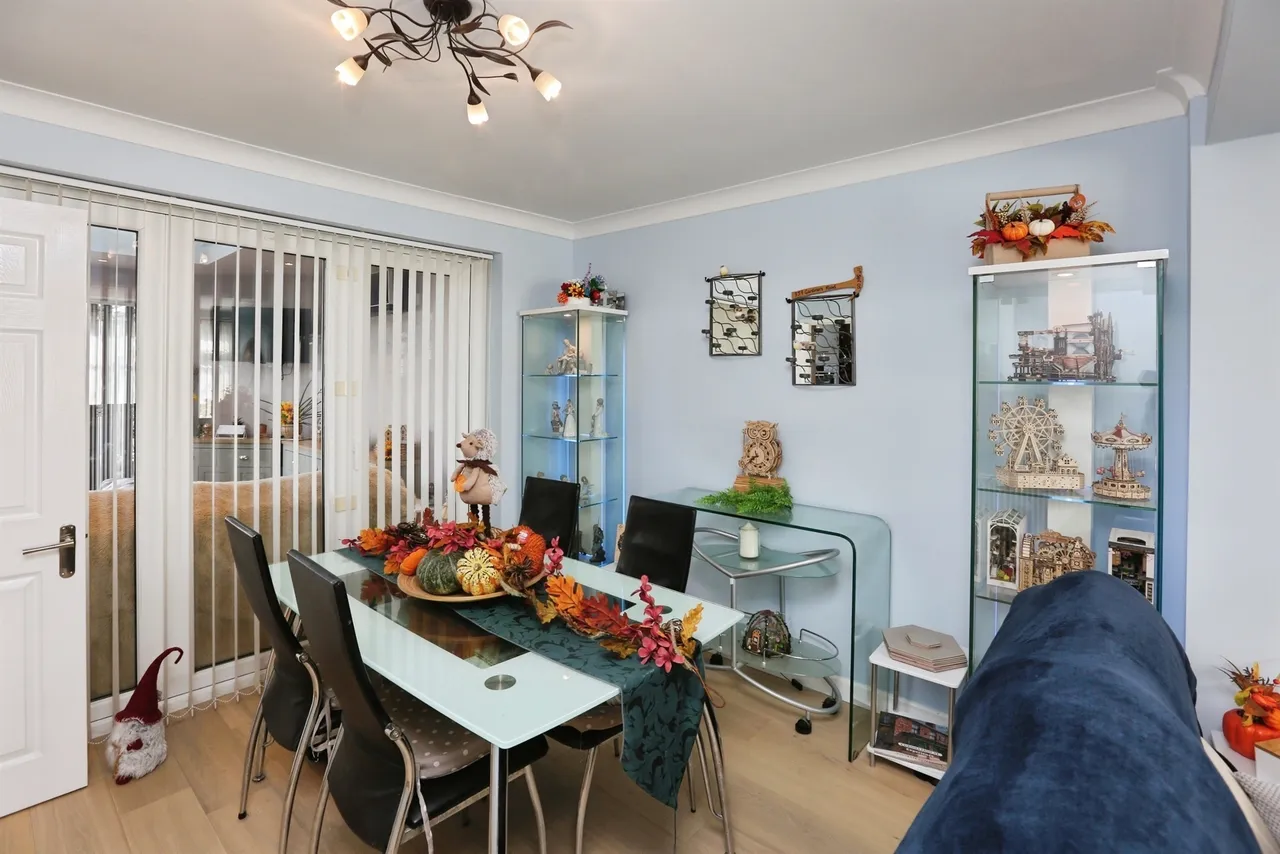Longfield Avenue, Fareham, PO14, photo 4