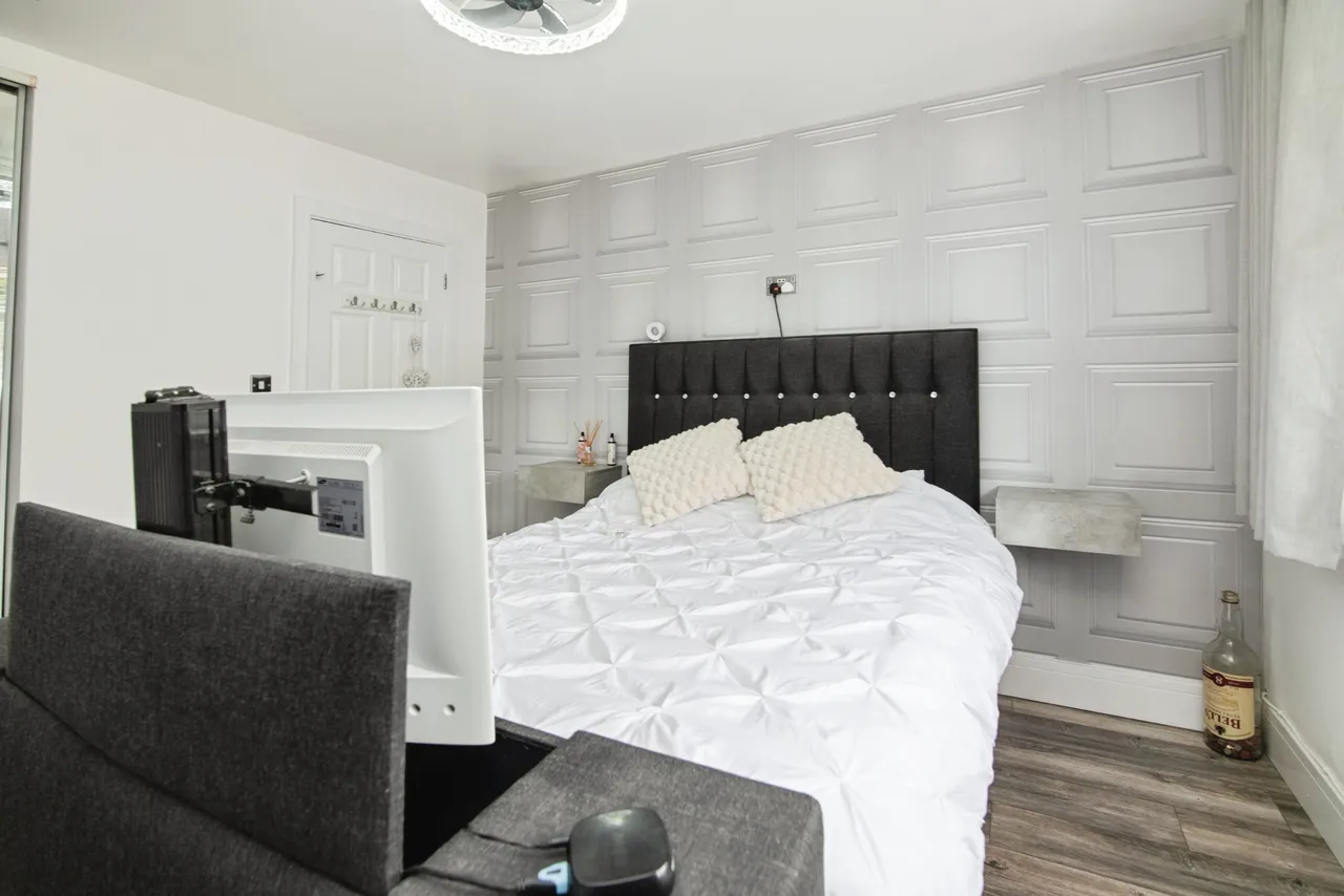 Sunbury Road, Halesowen, photo 9