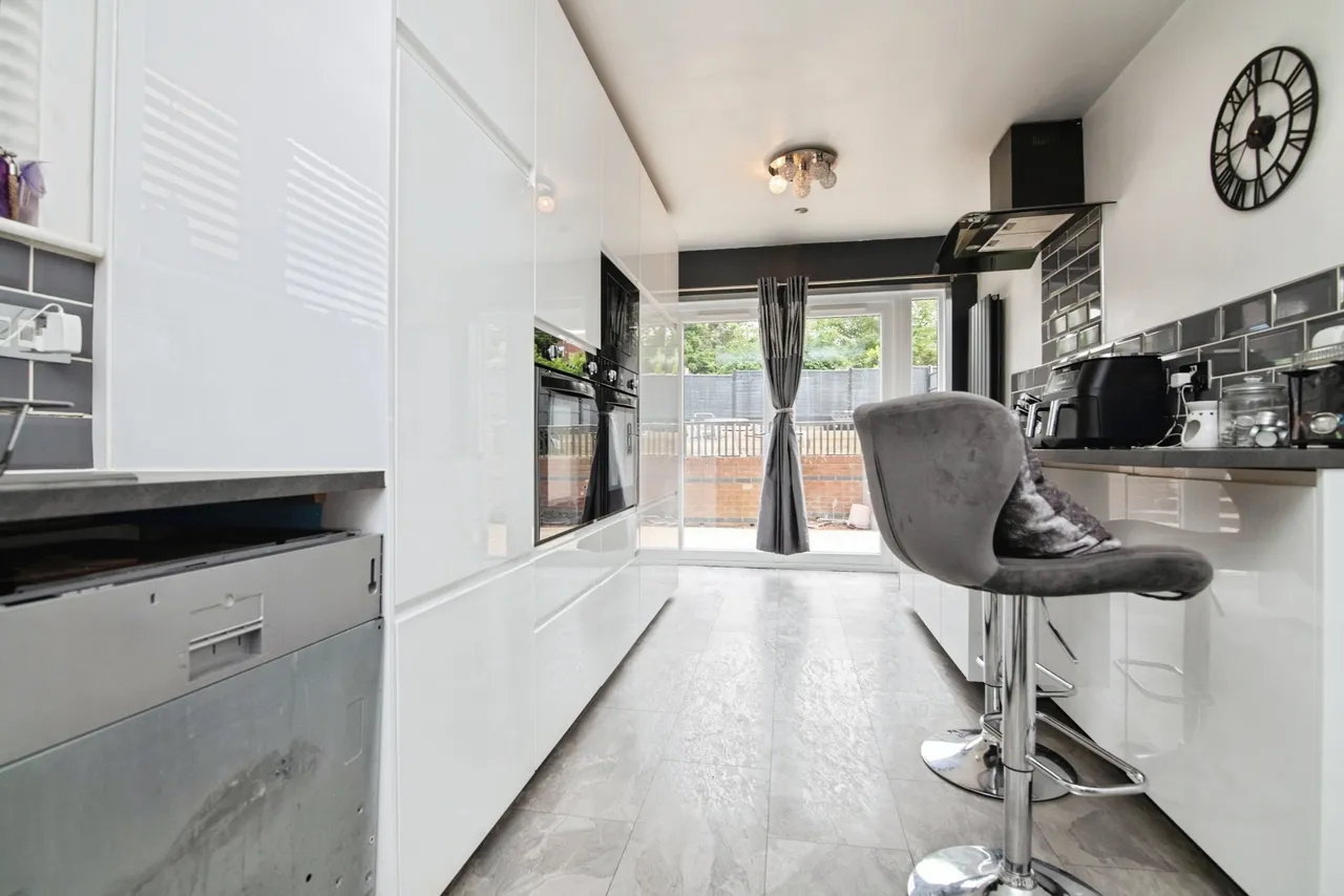 Sunbury Road, Halesowen, photo 4