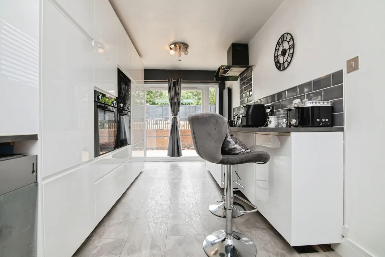 Sunbury Road, Halesowen, photo 5