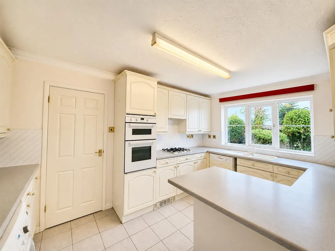 Washbourne Close, Brixham, photo 13