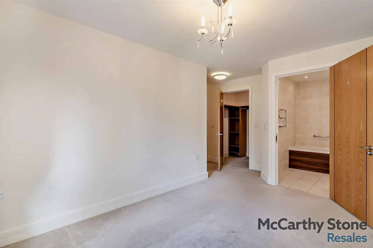 Crowborough Hill, Crowborough, TN6, photo 12
