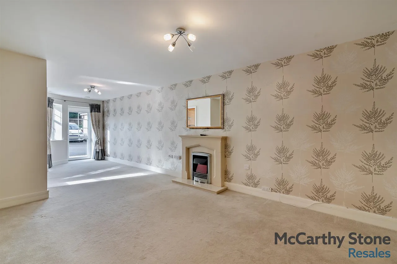 Crowborough Hill, Crowborough, TN6, photo 6