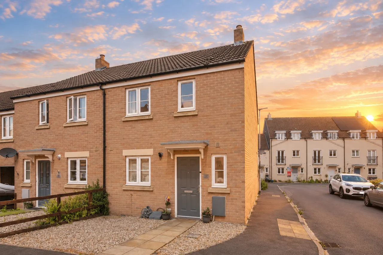 3 bed house for sale, Morse Road, Norton Fitzwarren, TA2